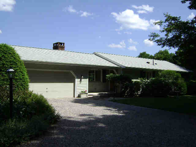 Building photograph for 266 WOOD CREEK RD